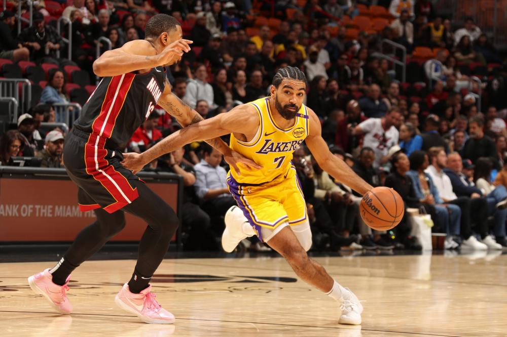 成为多家豪 成为多家豪