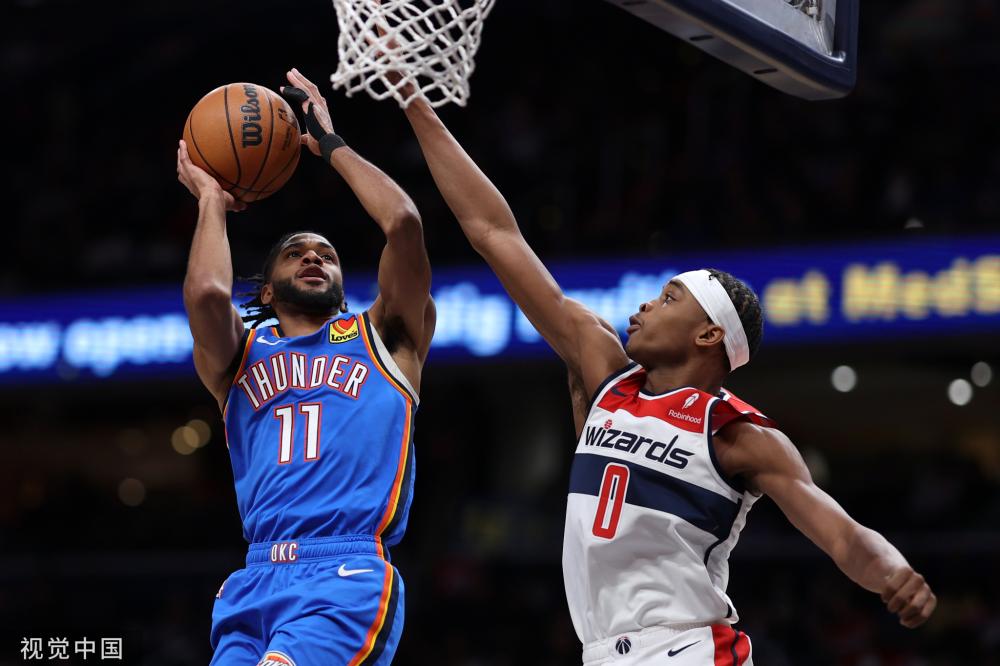 队在战术执 队在战术执