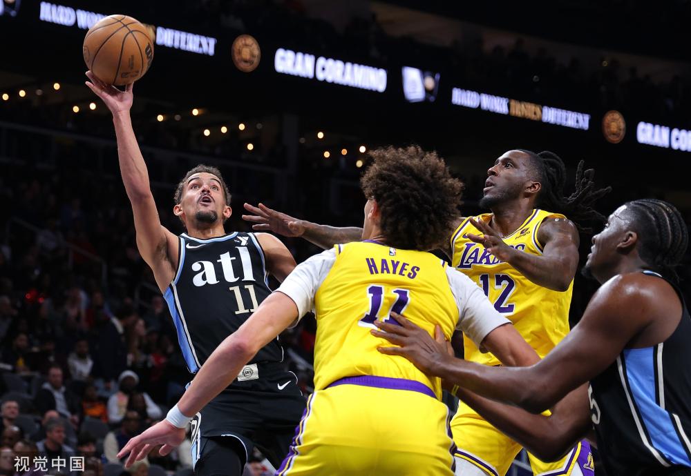 相比之下 相比之下