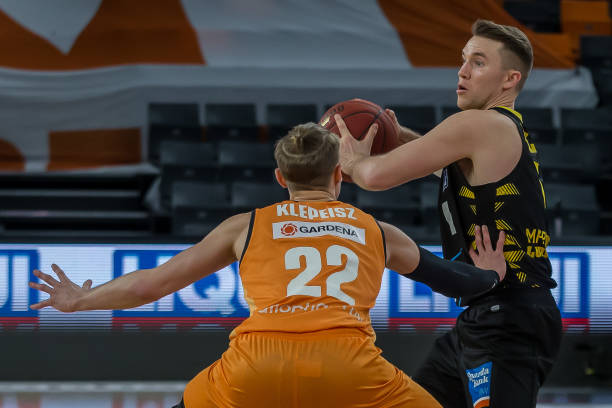 的重要手段 的重要手段