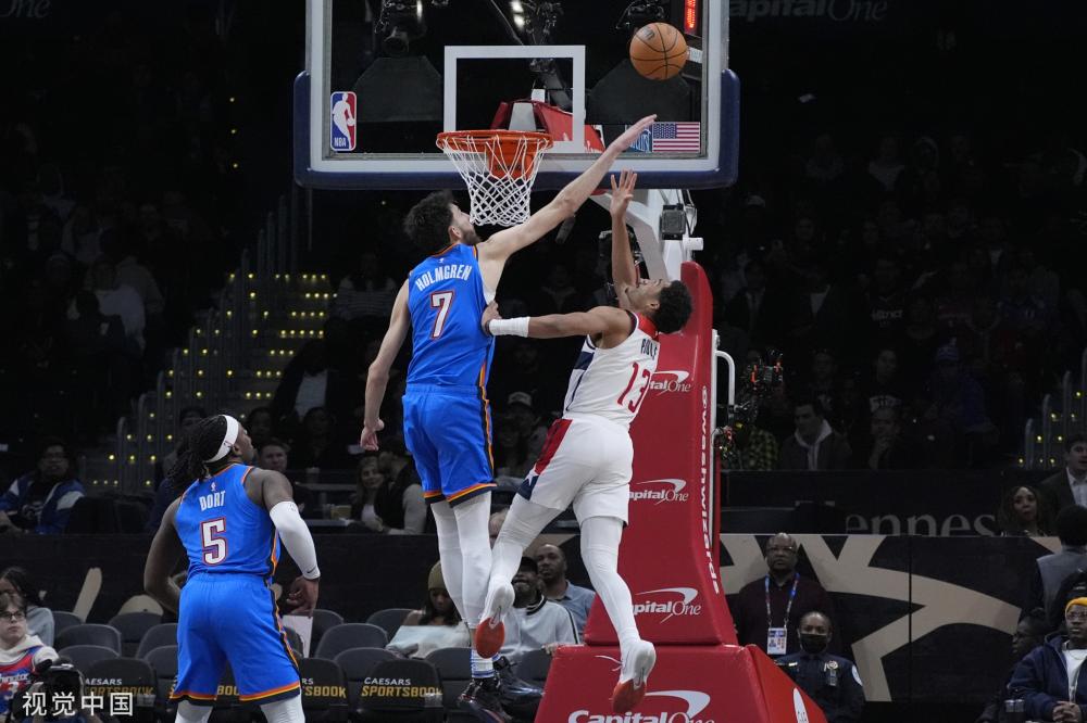 方面都出现 方面都出现