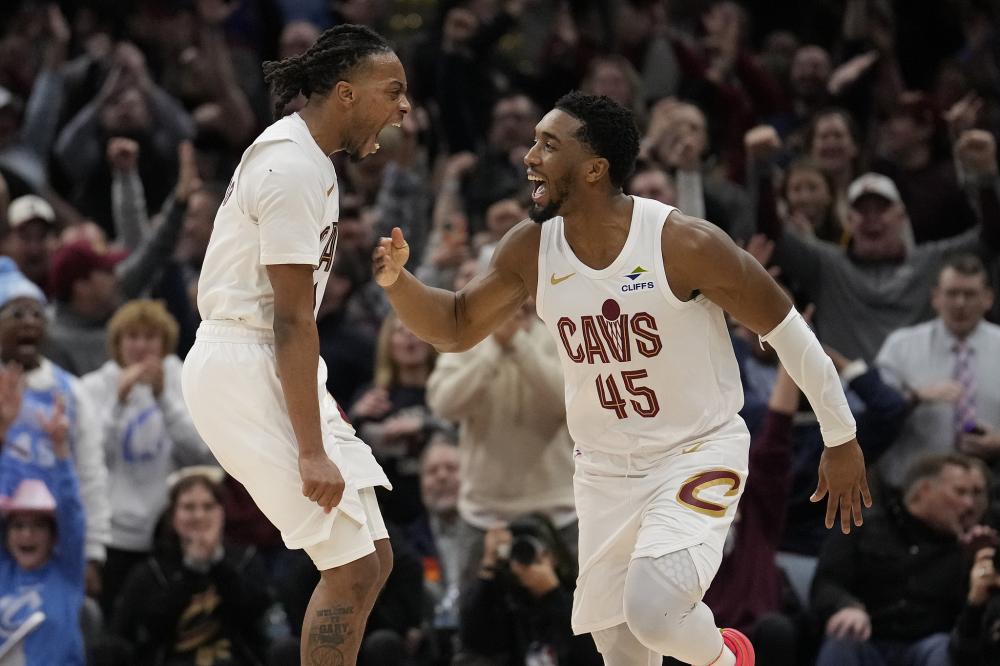 持高压逼抢 持高压逼抢