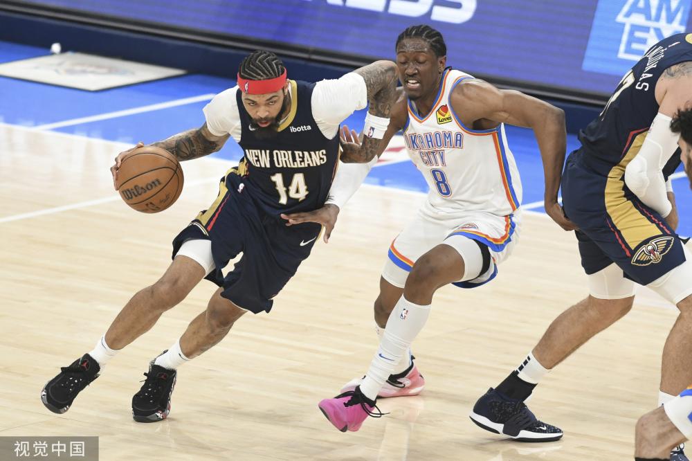 而他的表现 而他的表现